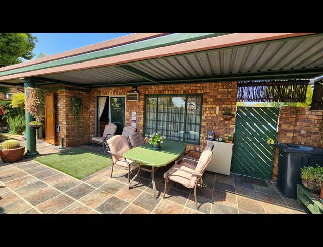 2 BEDROOM TOWNHOUSE SOLD IN MONTANA TUINE